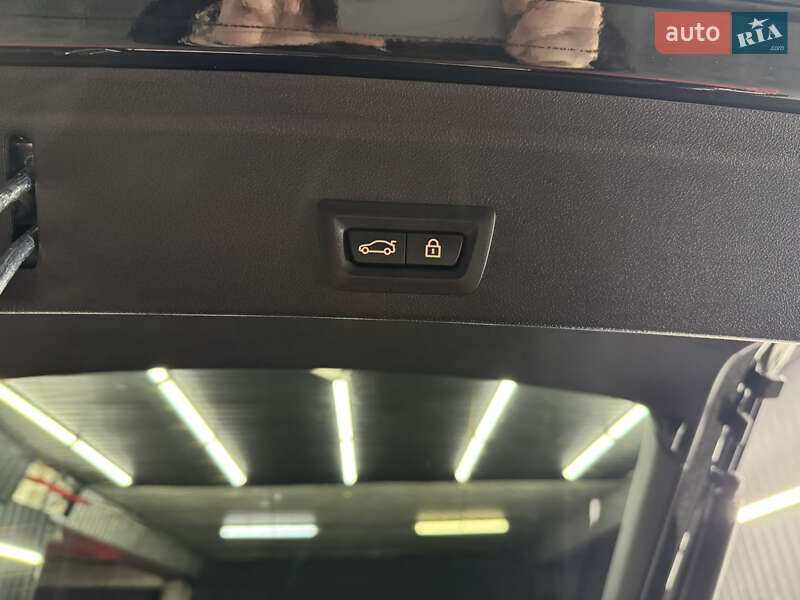 Внедорожник / Кроссовер BMW X6 2022 в Киеве