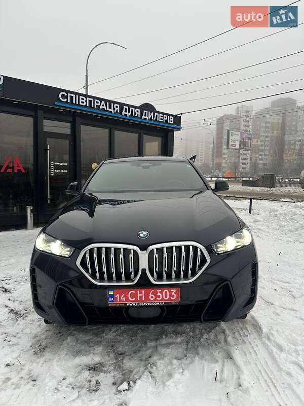 Внедорожник / Кроссовер BMW X6 2023 в Киеве