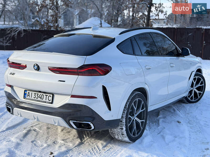 Внедорожник / Кроссовер BMW X6 2021 в Киеве