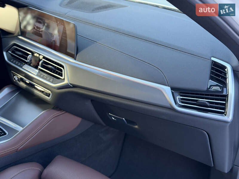 Внедорожник / Кроссовер BMW X6 2021 в Киеве