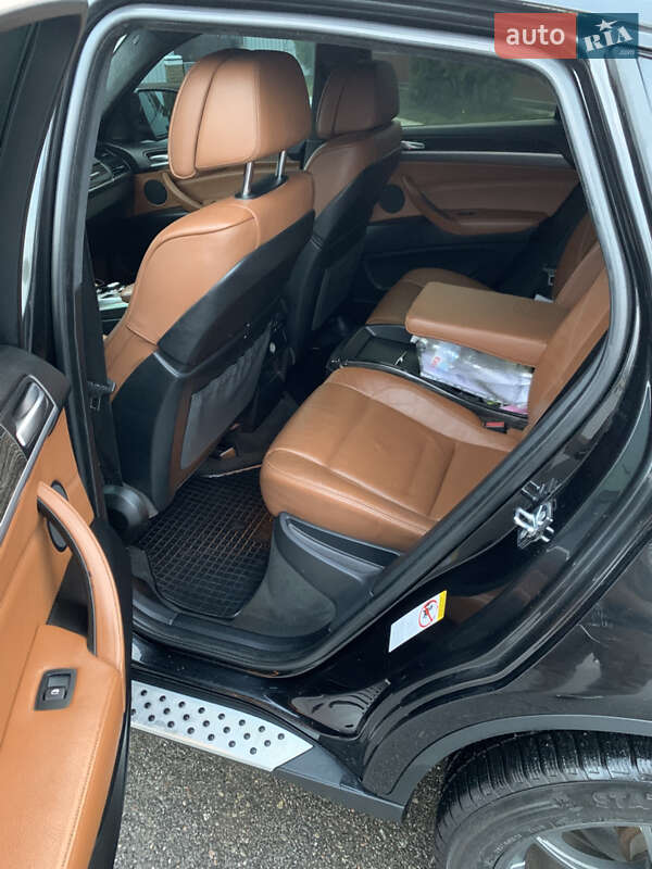 Внедорожник / Кроссовер BMW X6 2009 в Харькове