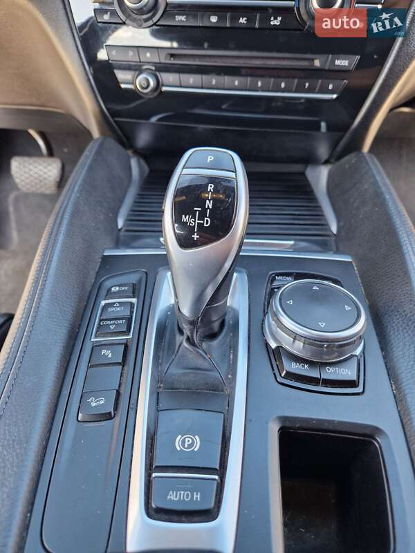 Внедорожник / Кроссовер BMW X6 2015 в Львове