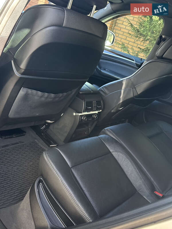 Внедорожник / Кроссовер BMW X6 2011 в Одессе