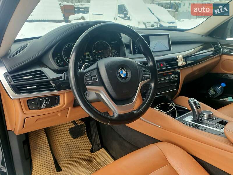 Внедорожник / Кроссовер BMW X6 2016 в Киеве