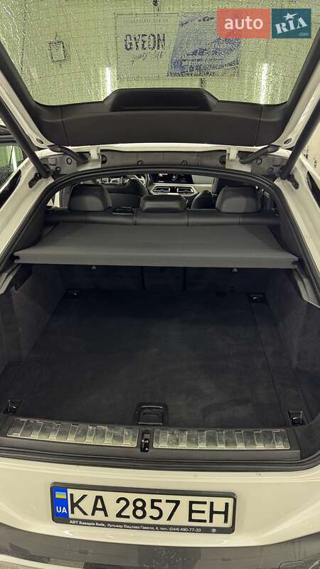 Внедорожник / Кроссовер BMW X6 2021 в Киеве