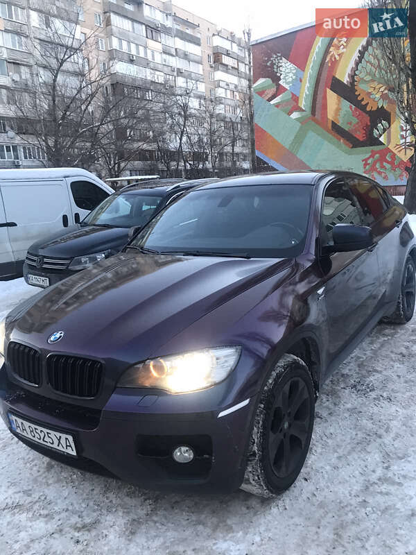 BMW X6 2011
