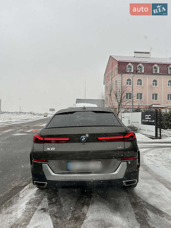 Внедорожник / Кроссовер BMW X6 2021 в Киеве