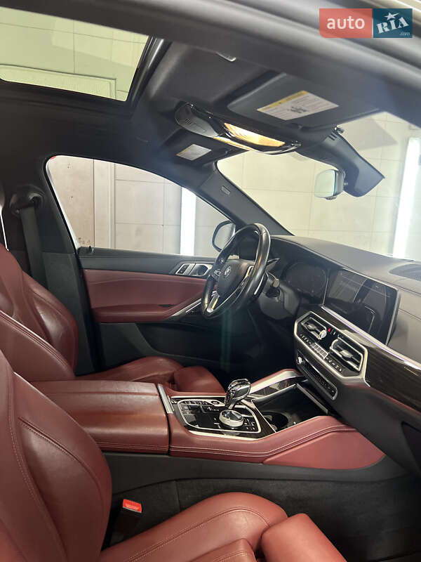 Внедорожник / Кроссовер BMW X6 2021 в Киеве