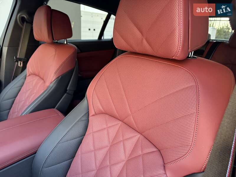 Позашляховик / Кросовер BMW X6 2023 в Києві