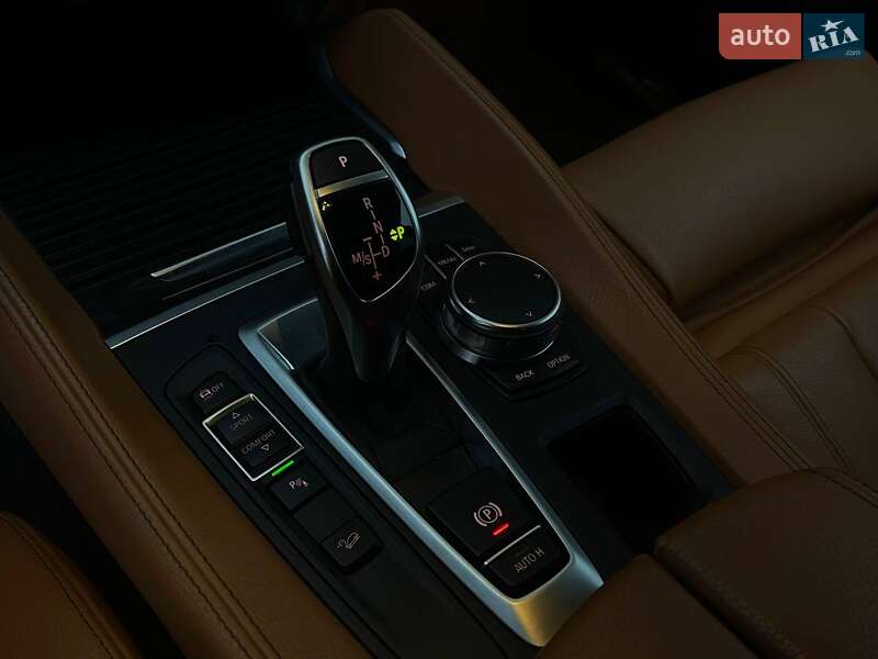 Внедорожник / Кроссовер BMW X6 2017 в Николаеве