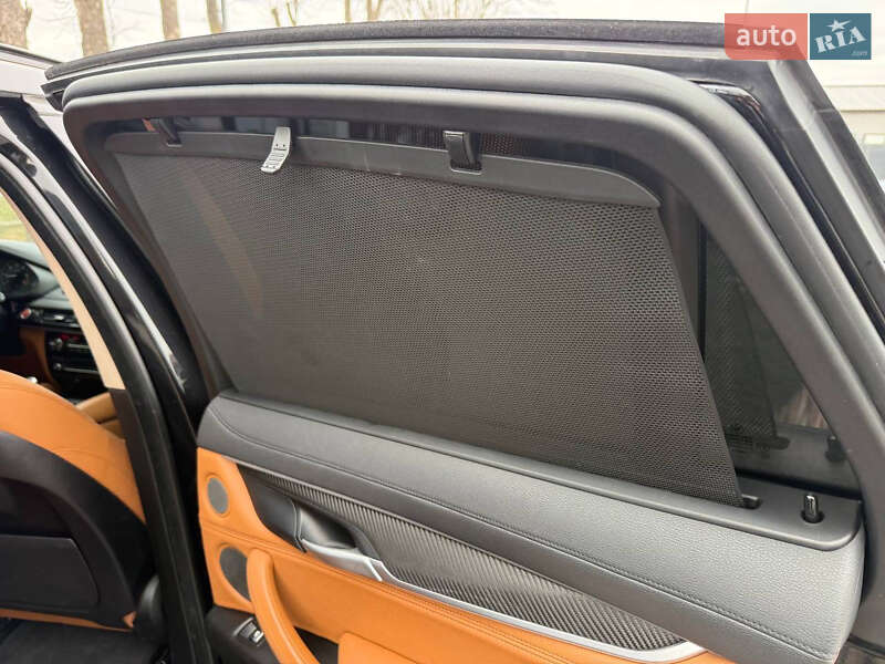 Позашляховик / Кросовер BMW X6 2016 в Стрию