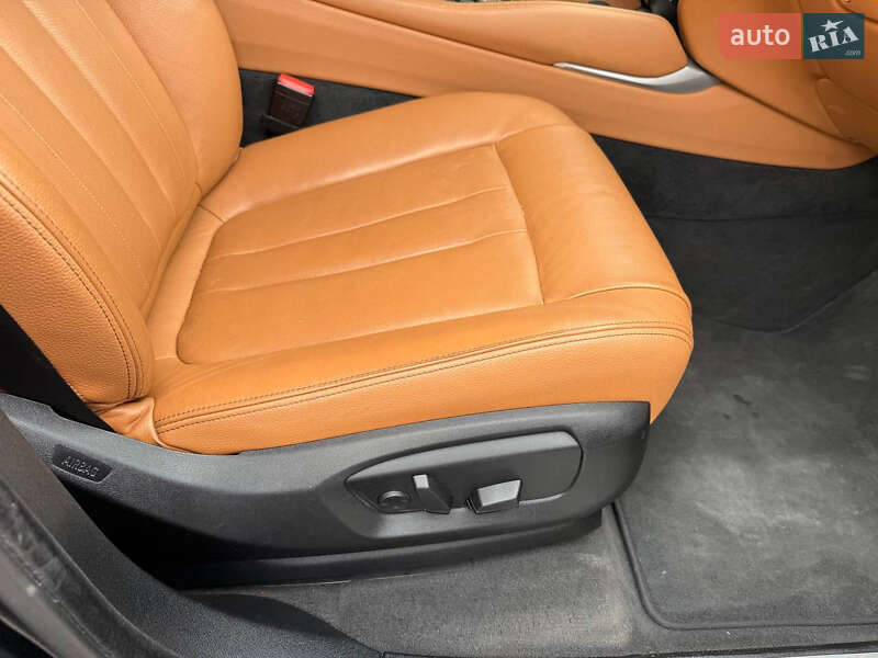 Позашляховик / Кросовер BMW X6 2016 в Стрию