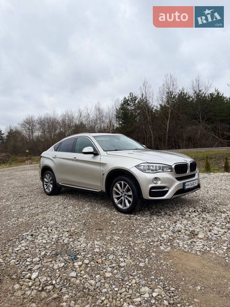 Внедорожник / Кроссовер BMW X6 2015 в Новояворовске