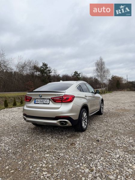 Внедорожник / Кроссовер BMW X6 2015 в Новояворовске