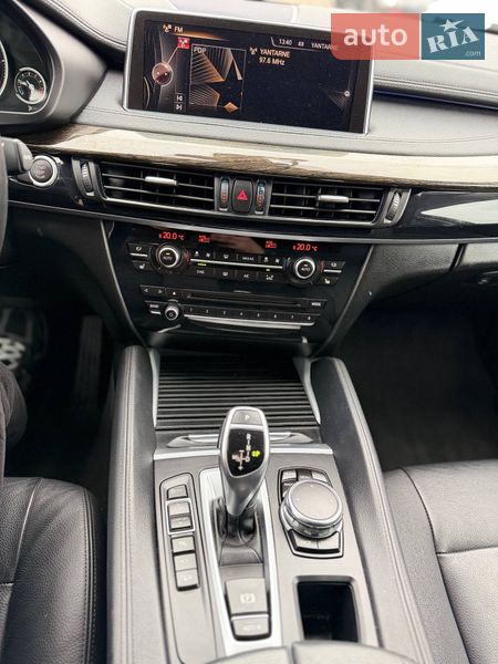 Внедорожник / Кроссовер BMW X6 2015 в Новояворовске