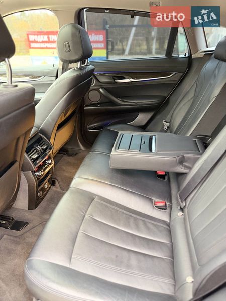 Внедорожник / Кроссовер BMW X6 2015 в Новояворовске