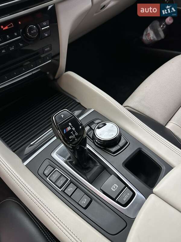 Внедорожник / Кроссовер BMW X6 2016 в Ровно