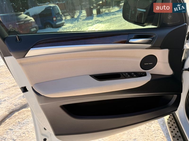 Внедорожник / Кроссовер BMW X6 2008 в Киеве