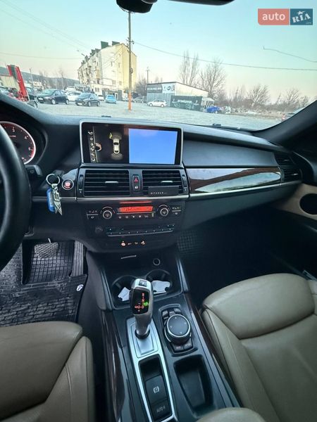 Позашляховик / Кросовер BMW X6 2010 в Чернівцях