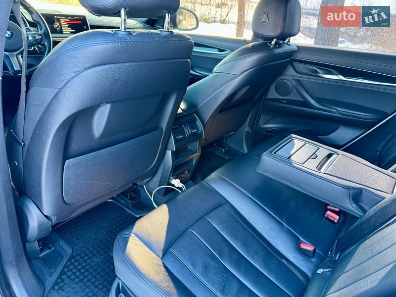 Внедорожник / Кроссовер BMW X6 2014 в Киеве