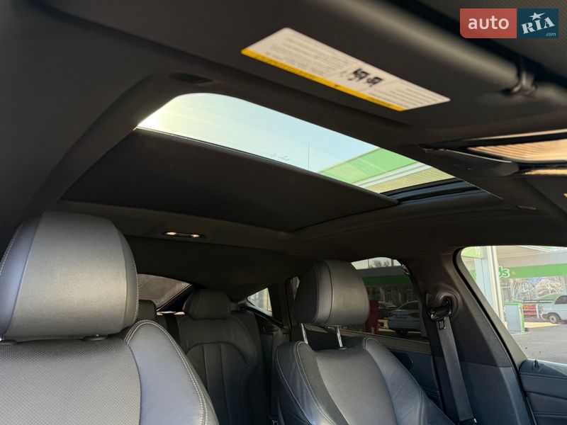 Внедорожник / Кроссовер BMW X6 2020 в Киеве