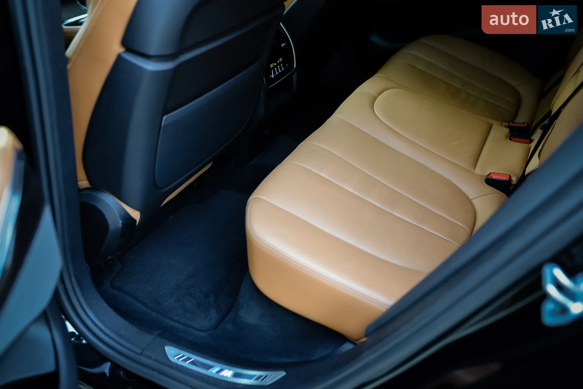 2022 BMW X6 - мініатюра 48