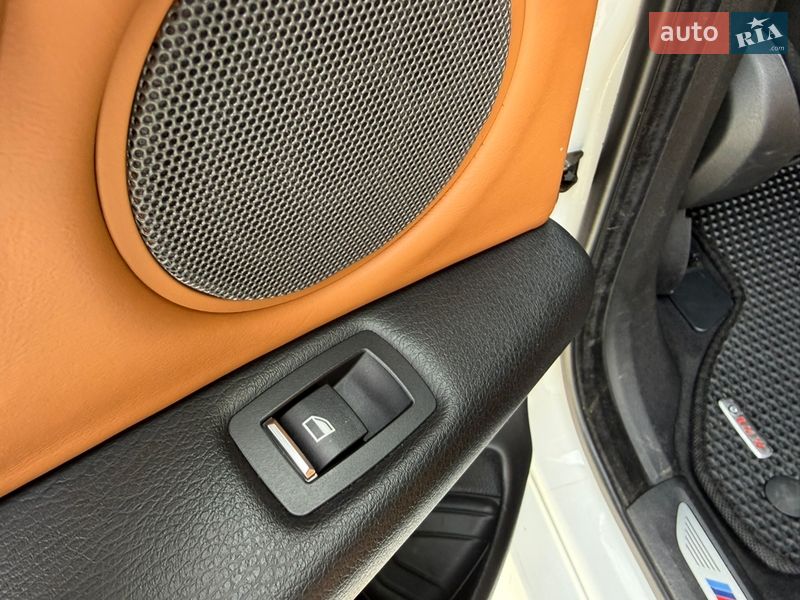 Внедорожник / Кроссовер BMW X6 2015 в Одессе