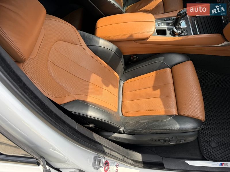 Внедорожник / Кроссовер BMW X6 2015 в Одессе