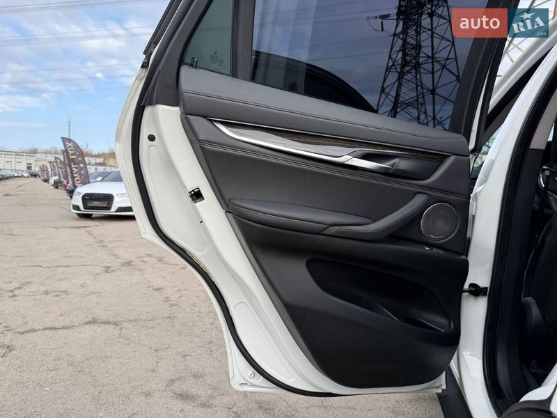 Позашляховик / Кросовер BMW X6 2015 в Харкові
