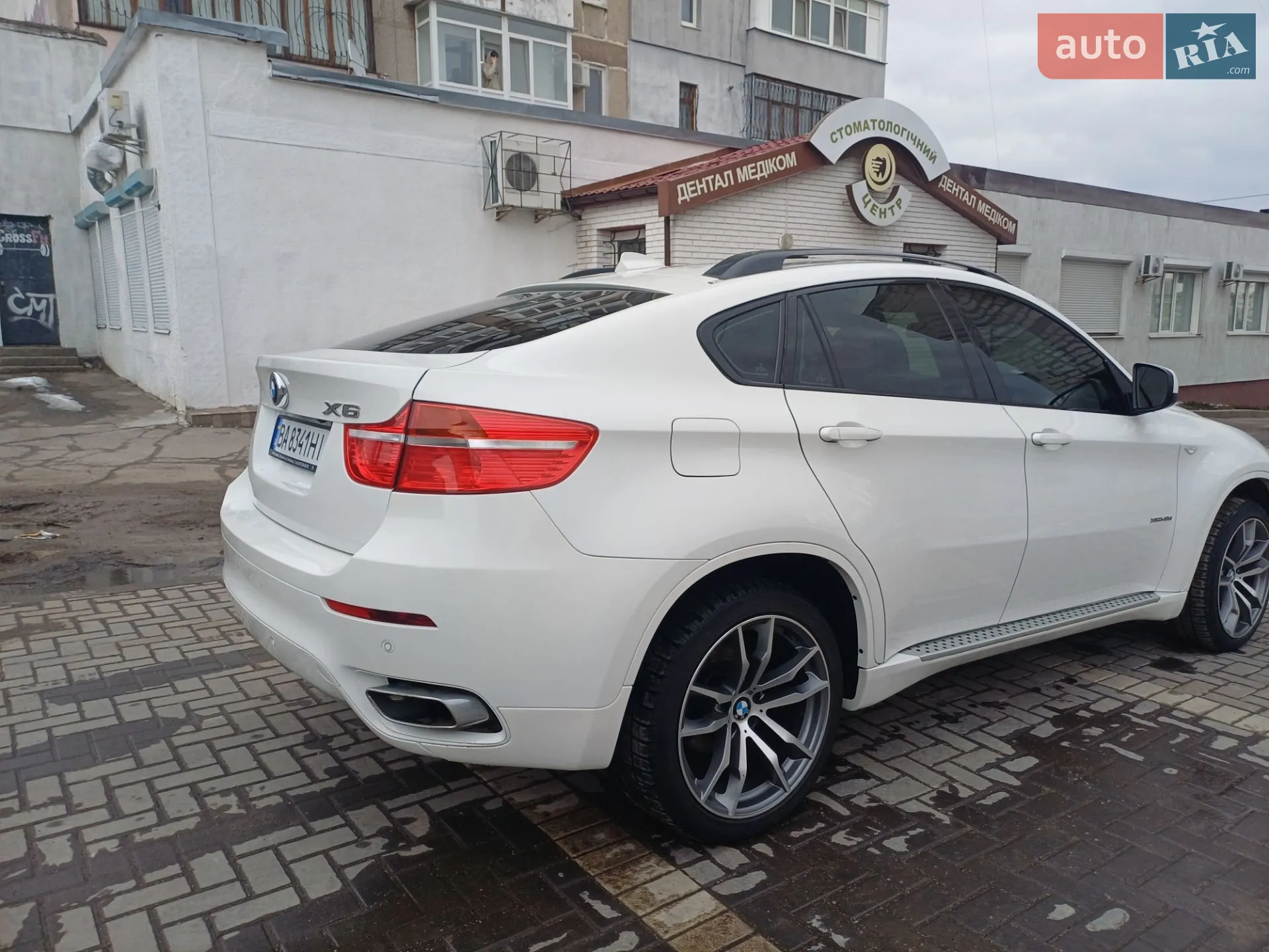 2011 BMW X6 - мініатюра 6