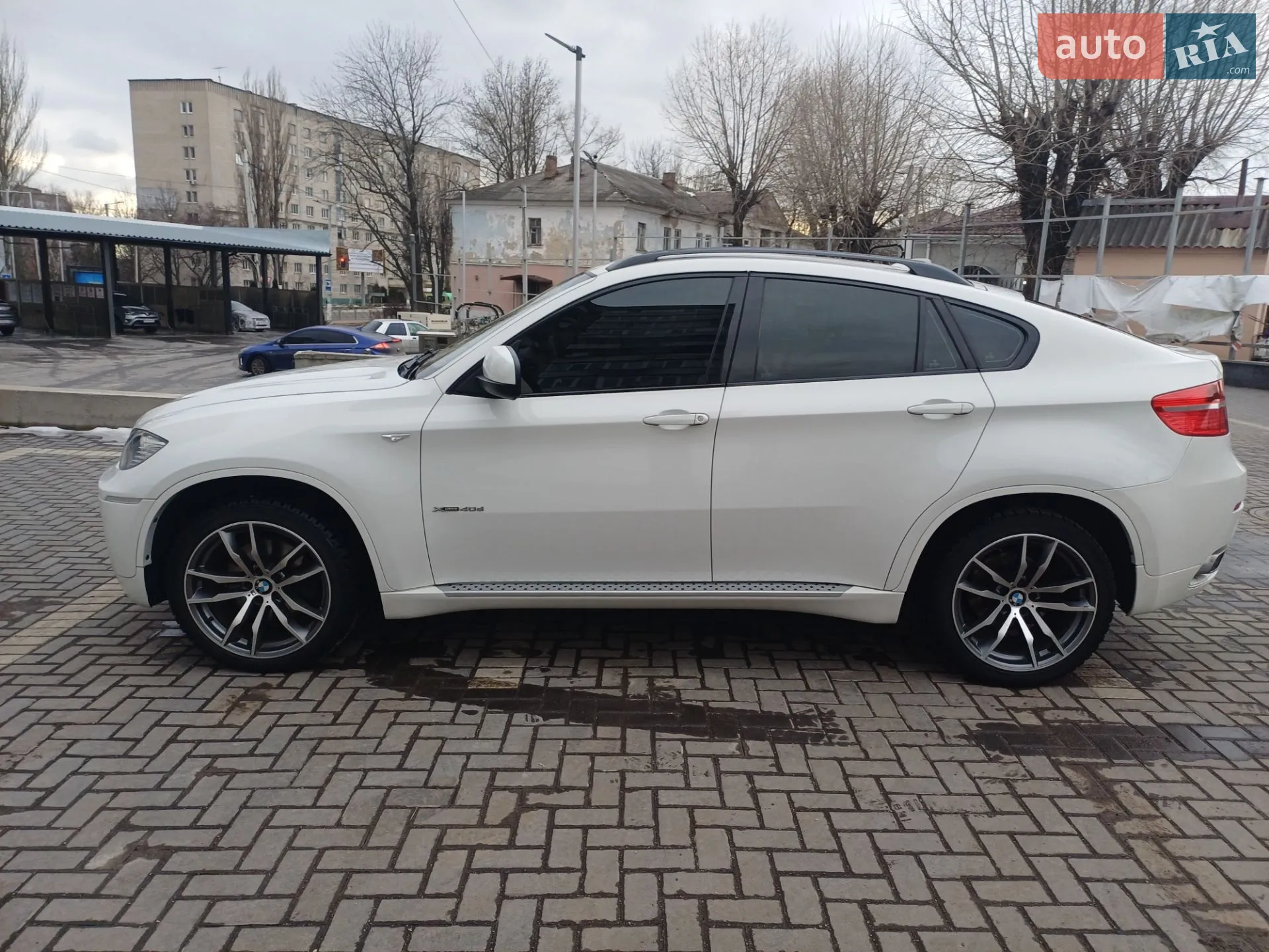 2011 BMW X6 - мініатюра 3