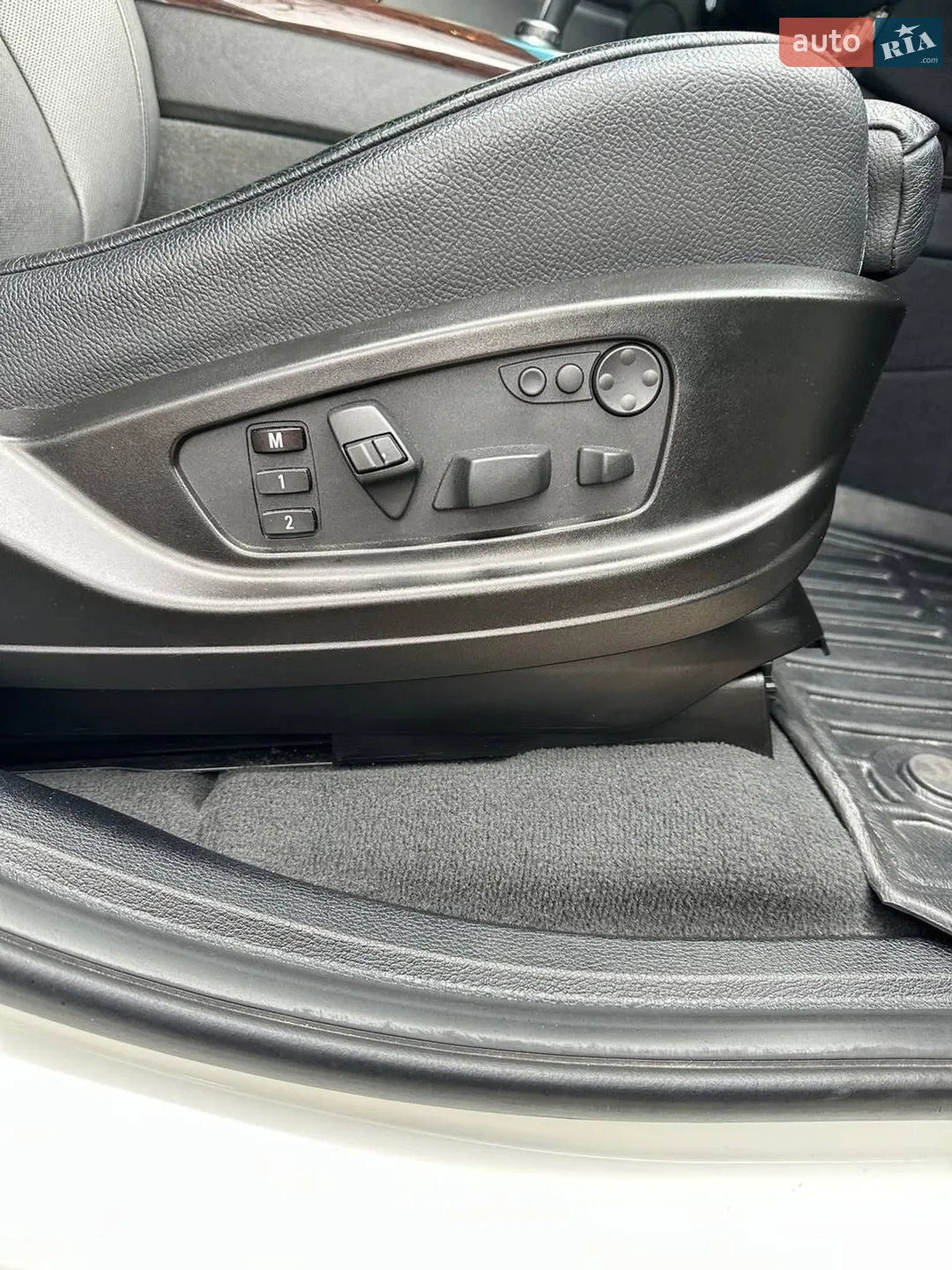 2011 BMW X6 - мініатюра 58