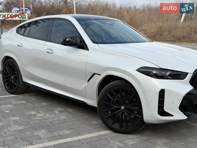 Внедорожник / Кроссовер BMW X6 2024 в Ужгороде