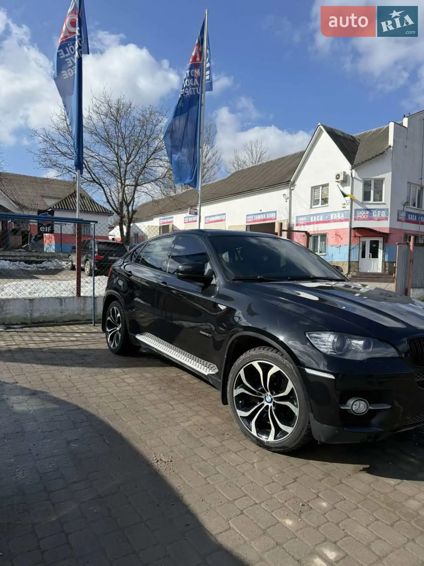 2010 BMW X6 - мініатюра 15