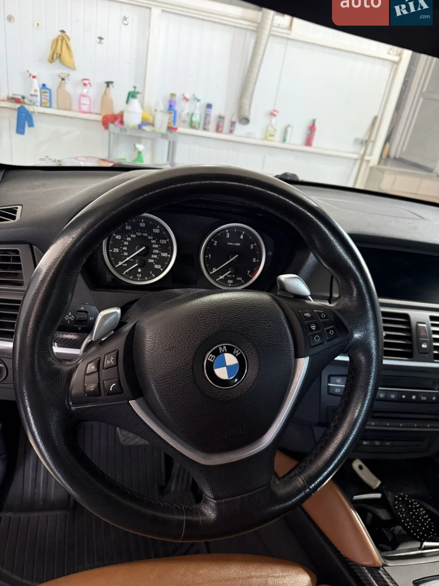 2010 BMW X6 - мініатюра 26