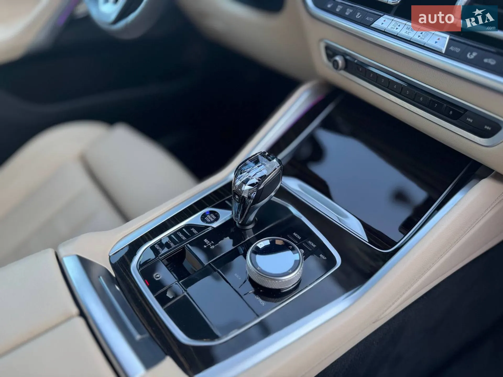 2020 BMW X6 - мініатюра 16