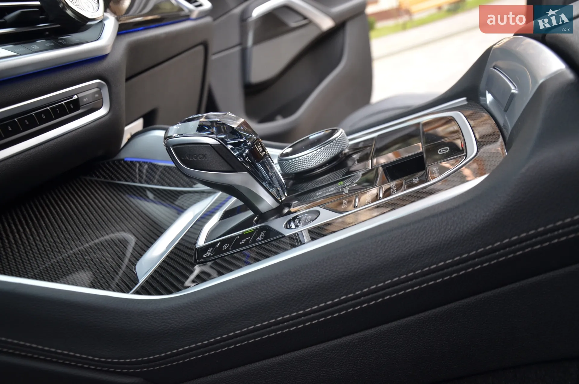 2022 BMW X6 - мініатюра 38