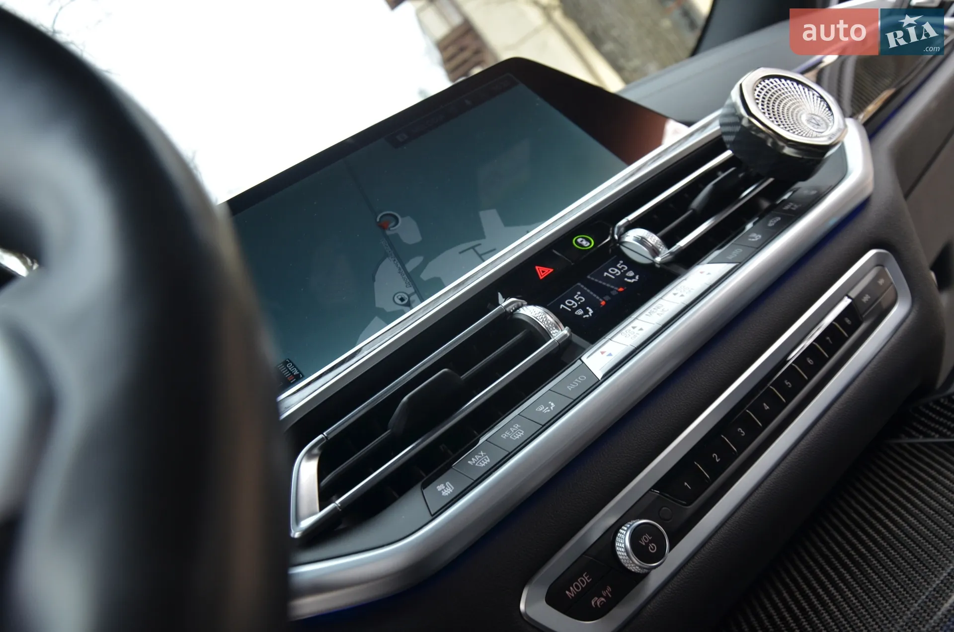 2022 BMW X6 - мініатюра 39