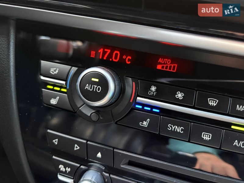 Позашляховик / Кросовер BMW X6 2015 в Києві фото 85 Позашляховик / Кросовер BMW X6 2015 в Києві