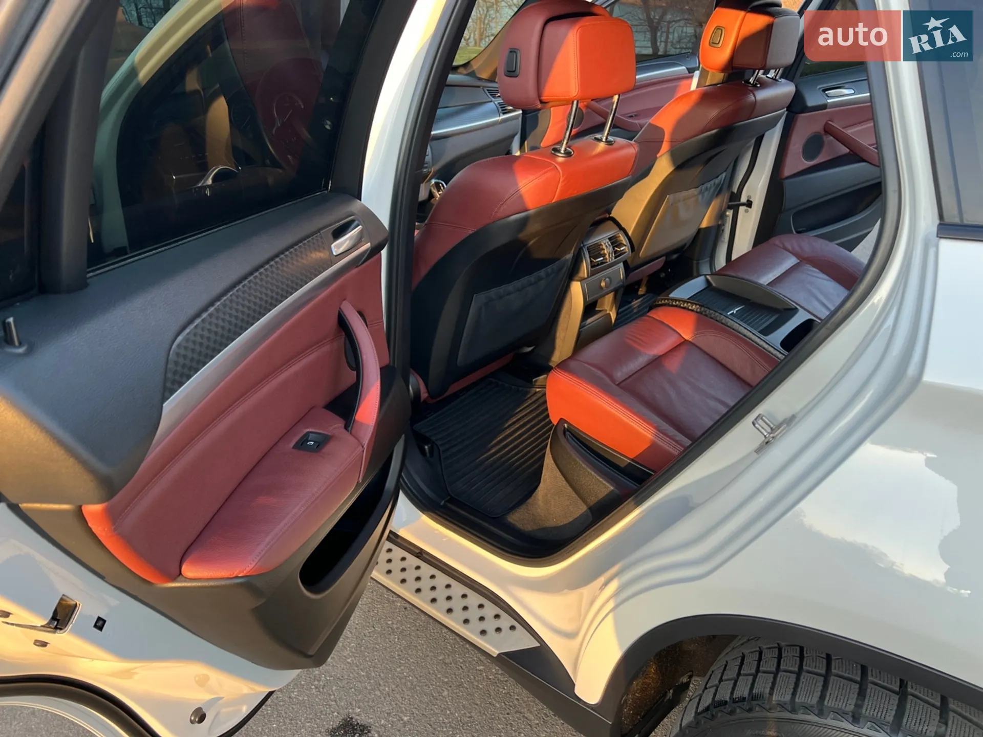 2010 BMW X6 - мініатюра 46