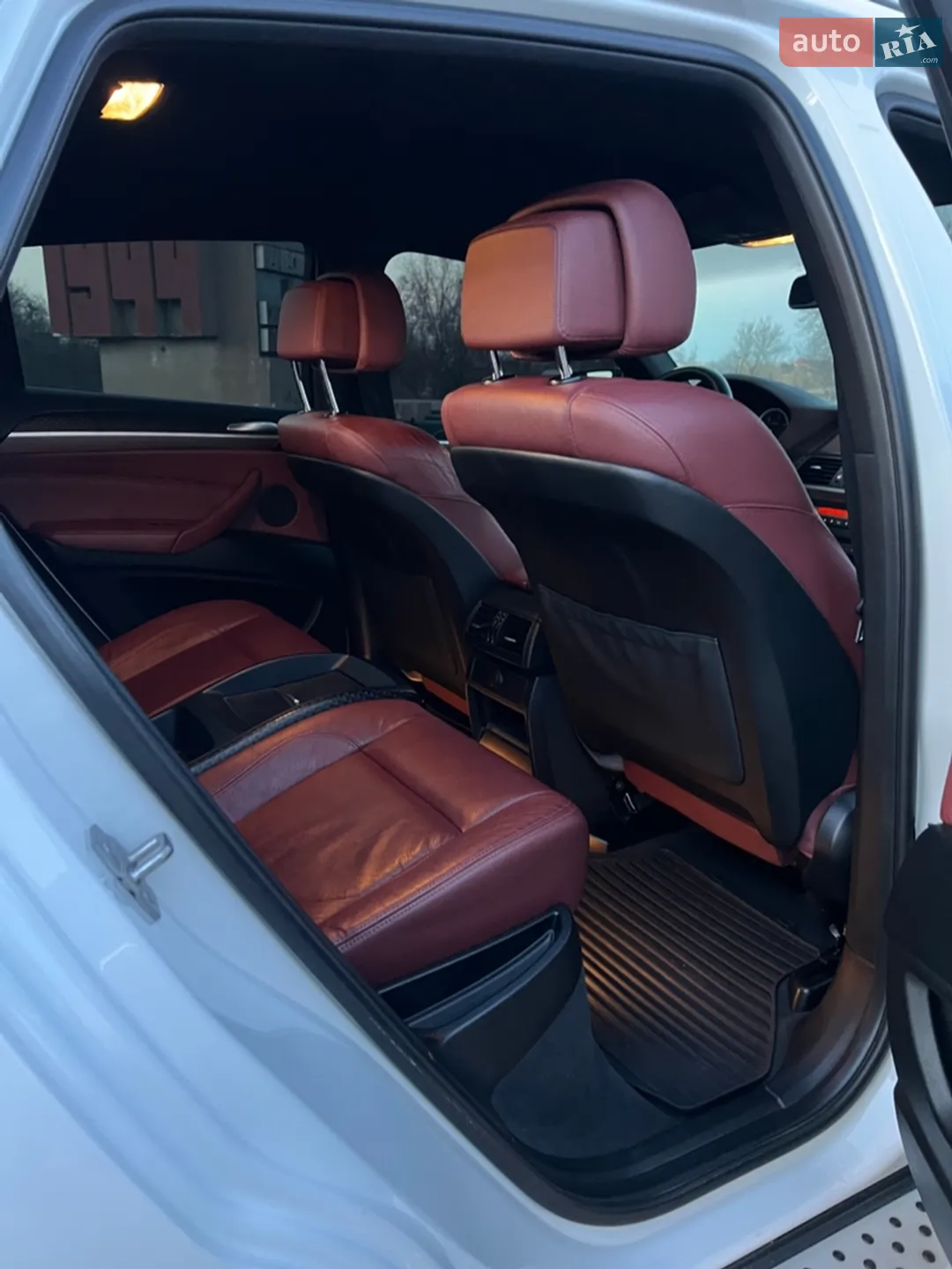 2010 BMW X6 - мініатюра 54