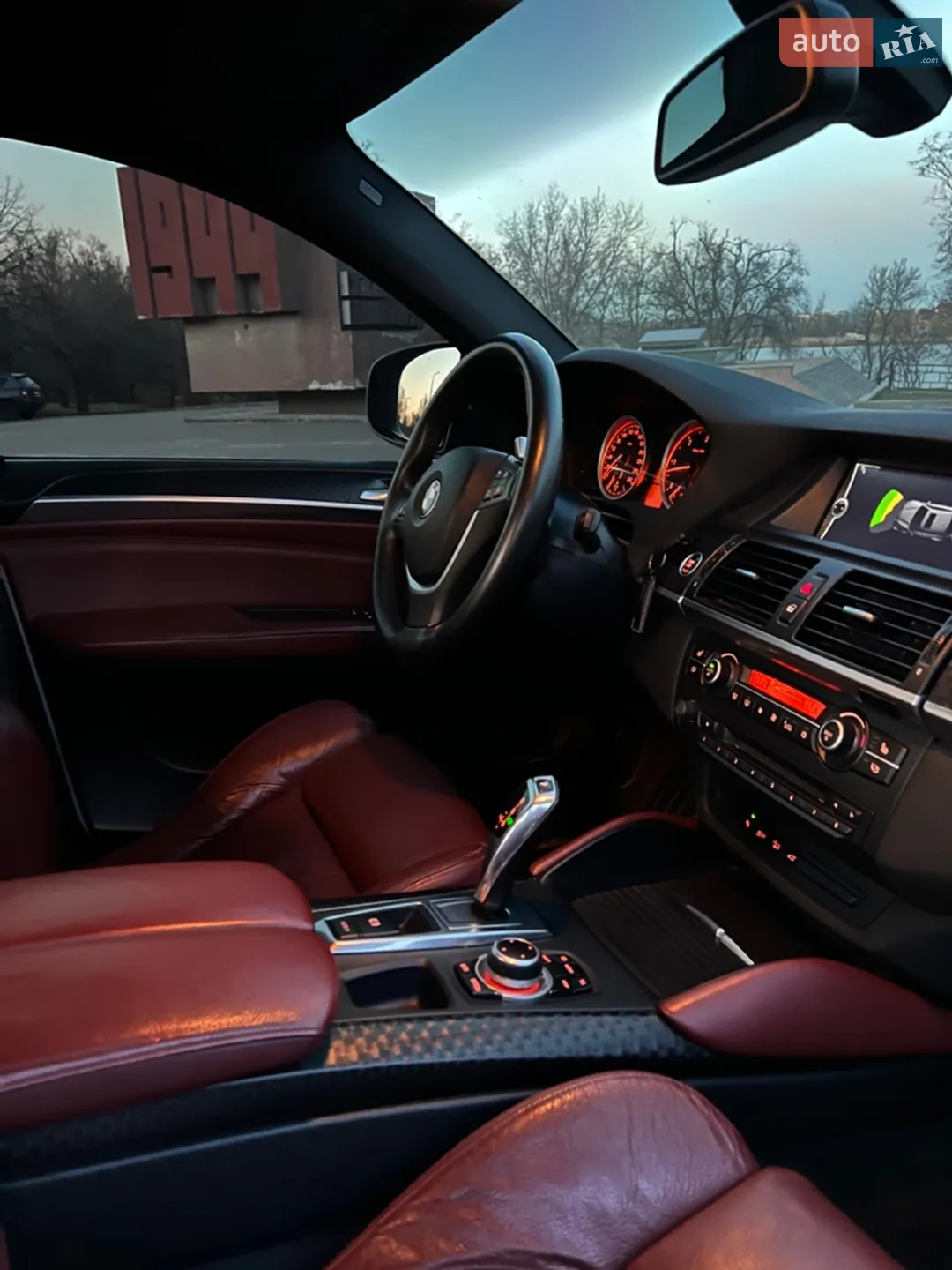 2010 BMW X6 - мініатюра 66