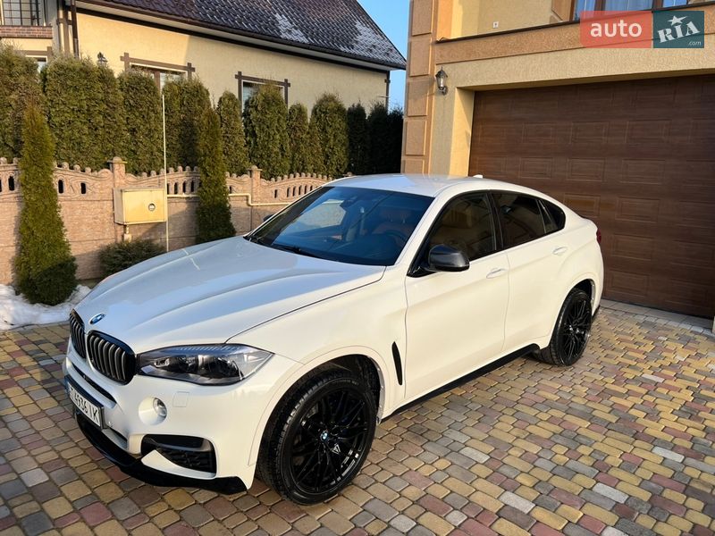 Внедорожник / Кроссовер BMW X6 2015 в Черновцах