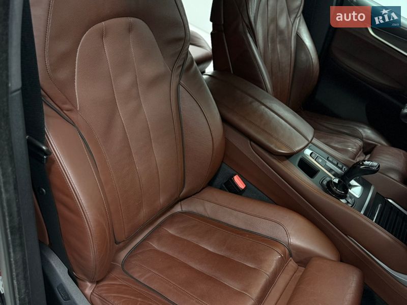 Внедорожник / Кроссовер BMW X6 2015 в Одессе