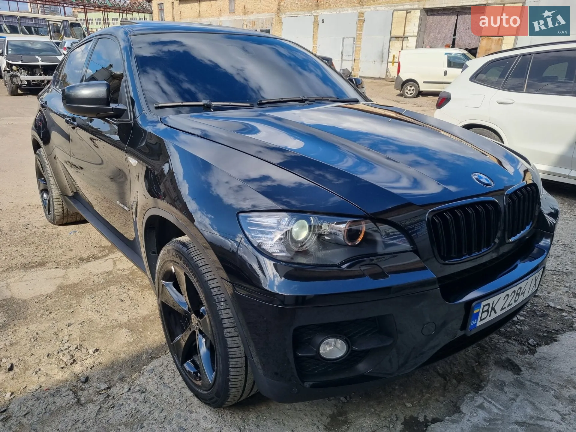 2011 BMW X6 - мініатюра 7