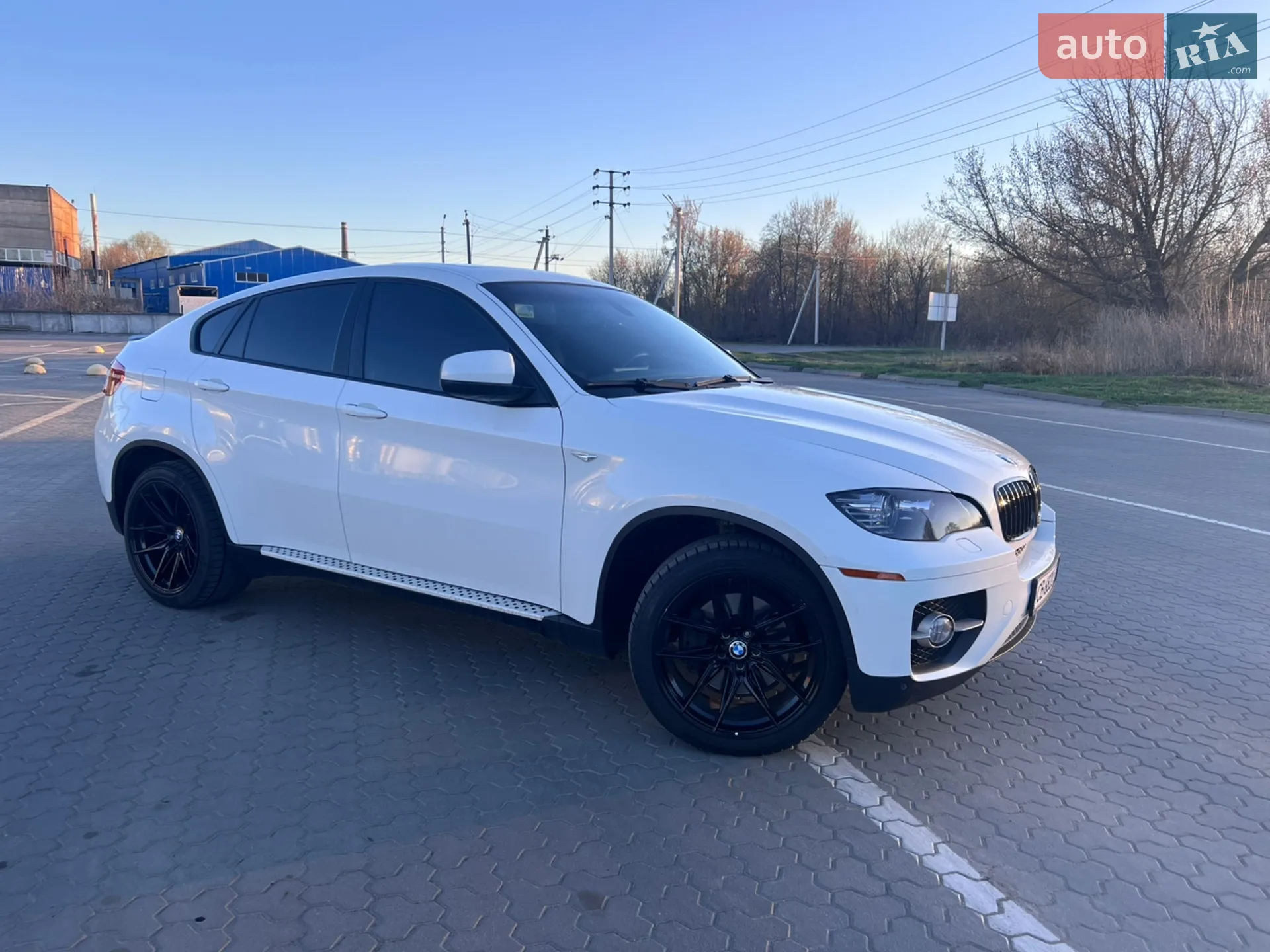 2010 BMW X6 - мініатюра 3