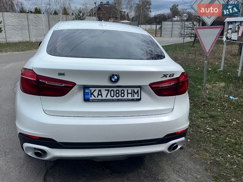 Позашляховик / Кросовер BMW X6 2016 в Києві