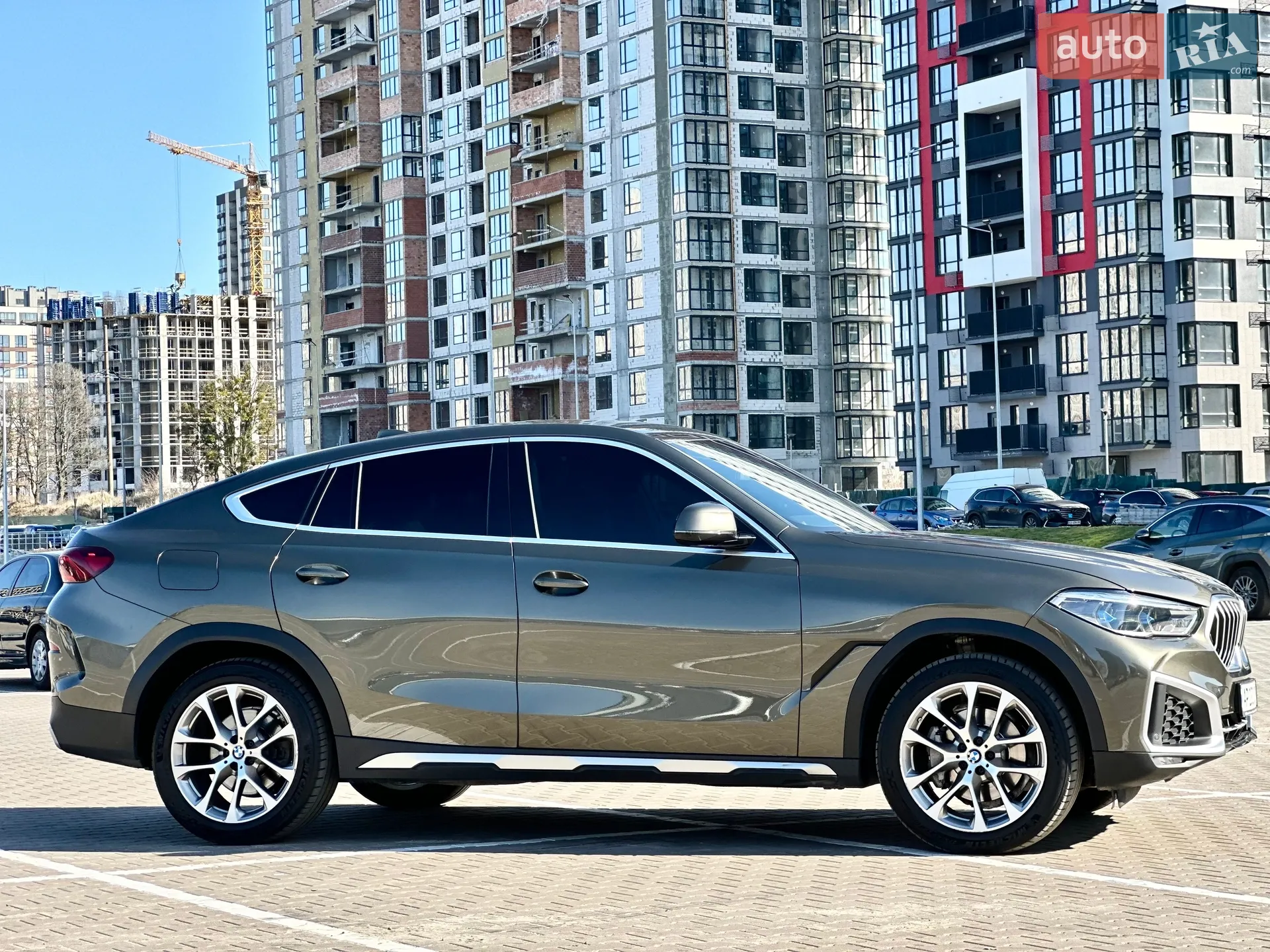 2021 BMW X6 - мініатюра 33