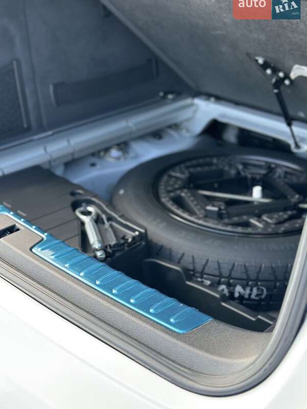 Позашляховик / Кросовер BMW X6 2016 в Іллінцях фото 25 Позашляховик / Кросовер BMW X6 2016 в Іллінцях