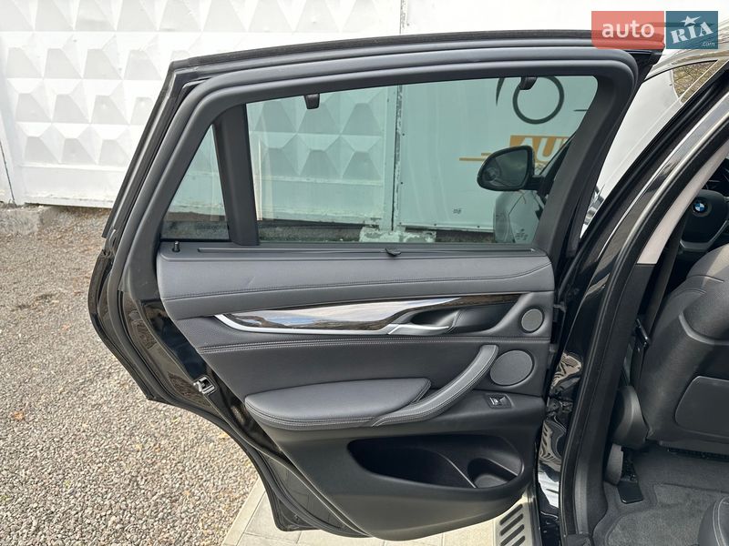 Позашляховик / Кросовер BMW X6 2017 в Києві фото 49 Позашляховик / Кросовер BMW X6 2017 в Києві
